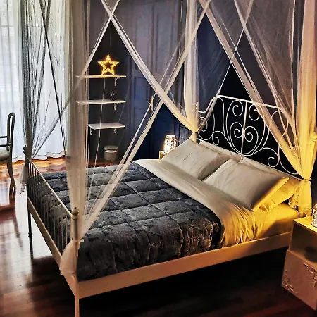 Apartment Ricordi Di Viaggio, Maison Retro Trieste