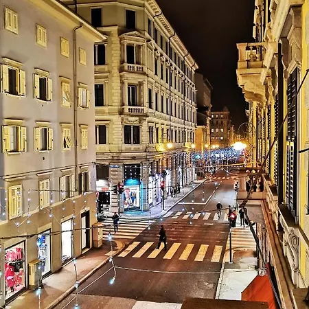 Ricordi Di Viaggio, Maison Retro Apartament *